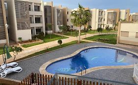 Appartement de LUXE Marina SAIDIA avec vue sur PISCINE Résidence TAMARIS